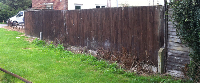 HOW TO BUILD A FENCE USING FENCE SLATS